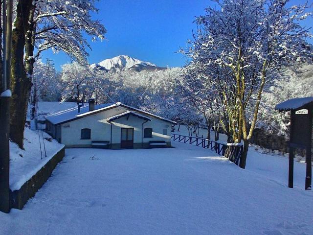 Locale Commerciale in vendita a Appennino Reggiano, Re