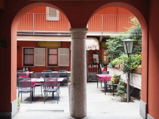Locale Commerciale in vendita a Zoverallo, Piemonte