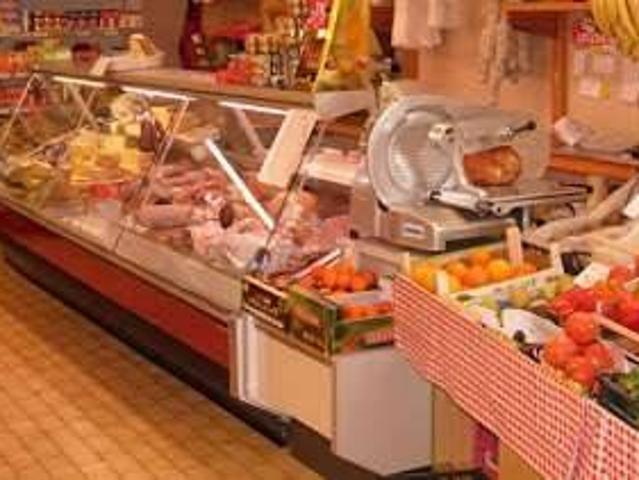 Locale Commerciale in vendita a Piemonte, Verbano-cusio-ossola