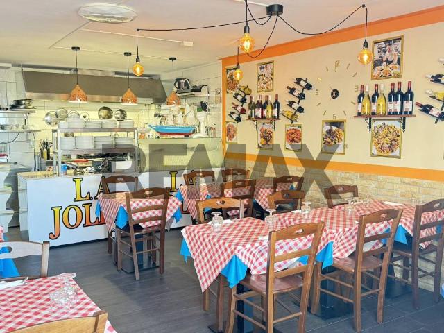 Locale Commerciale in vendita a Puglia, Foggia