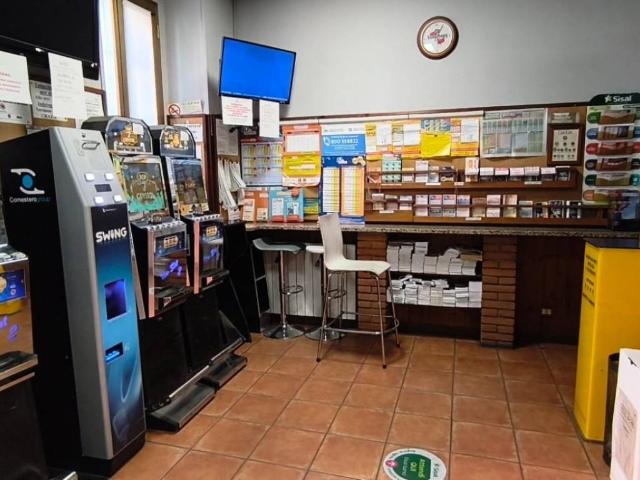 Locale Commerciale in vendita a San Maurizio, Vimercate