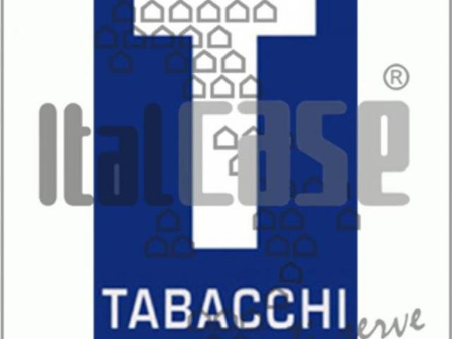 Locale Commerciale in vendita a IV Circoscrizione, Messina
