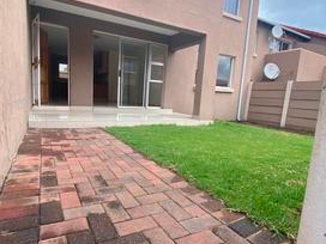 Townhouse for sale in Tembisa, Gauteng