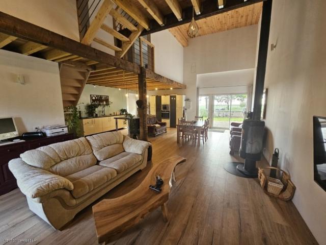 Maison vente à Confolens, Aunac