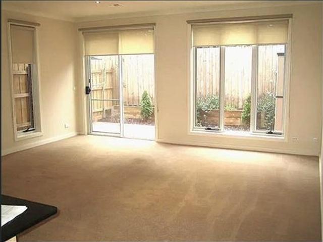 Townhouse for rent in Camerons Creek, Victoria