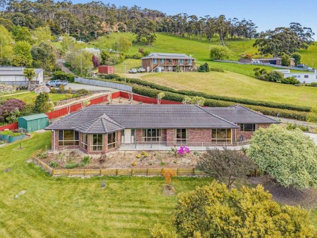 House for sale in Southbridge, Huonville