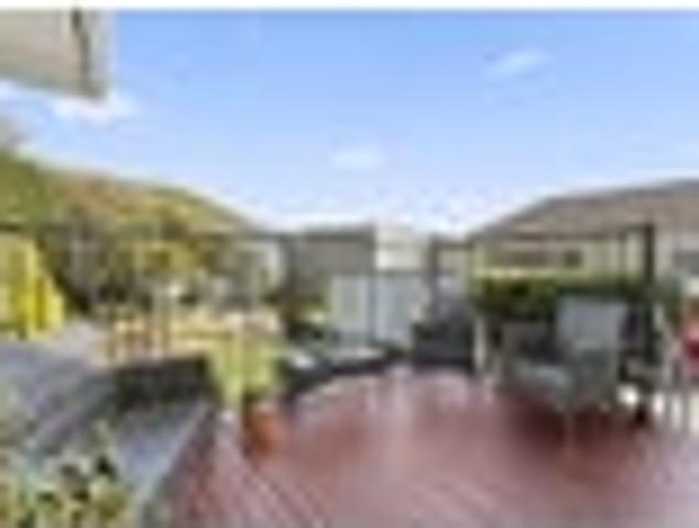 House for sale in Days Bay, Wellington