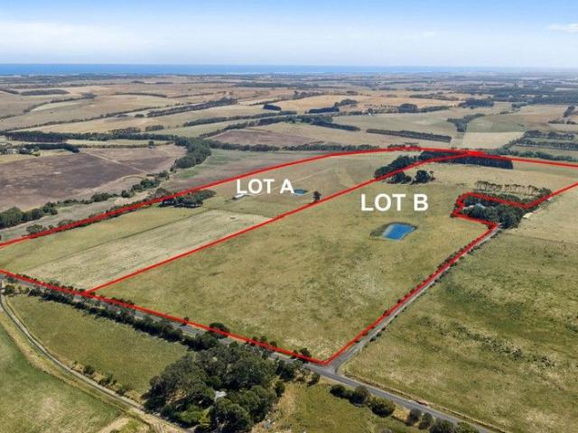 Cottage for sale in Newfield, Victoria