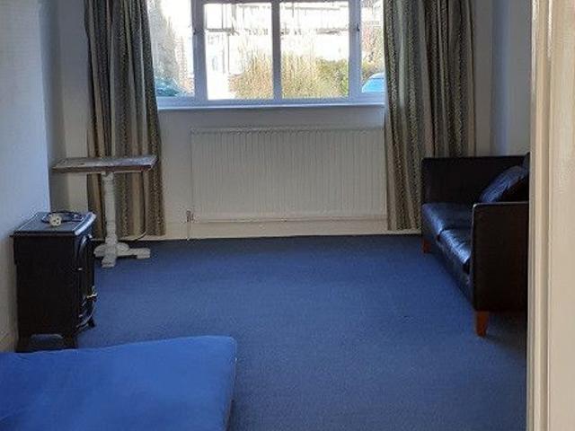 House for rent in Hatch End, Greater London