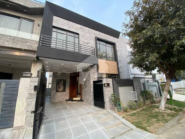 House for sale in لاہور, لاہور ڈویژن