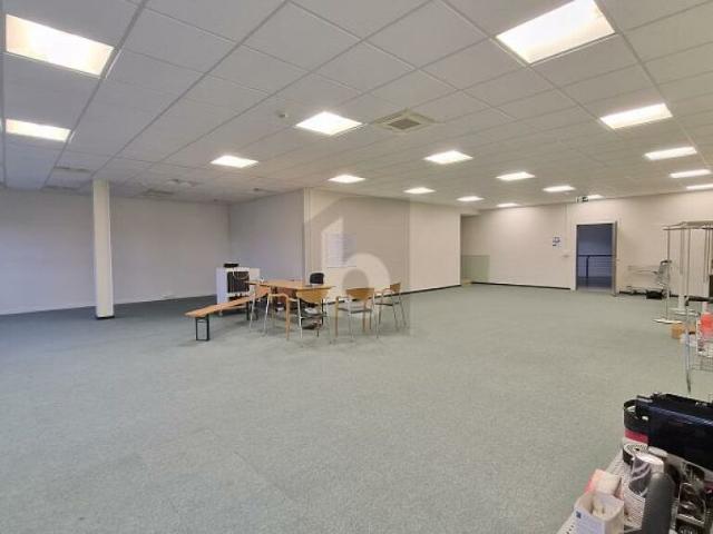 Büro mieten in Rümlang, Zürich