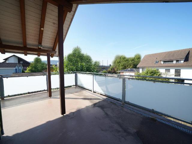 Attikawohnung kaufen in Möhlin, Aargau