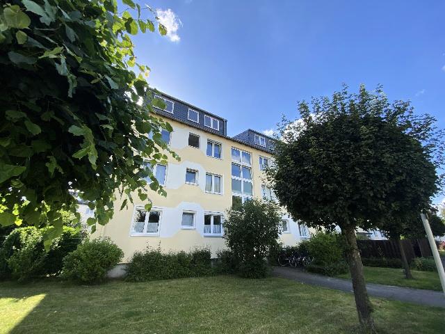 Dachgeschosswohnung kaufen in Kleef, Hilden