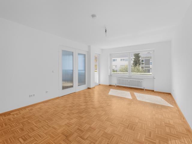 Wohnung kaufen in Thalkirchen-Obersendling-Forstenried-Fürstenried-Solln, München
