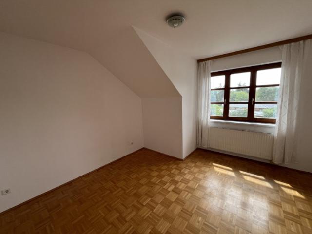 Dachgeschosswohnung kaufen in Aurachamhongar, Oberösterreich