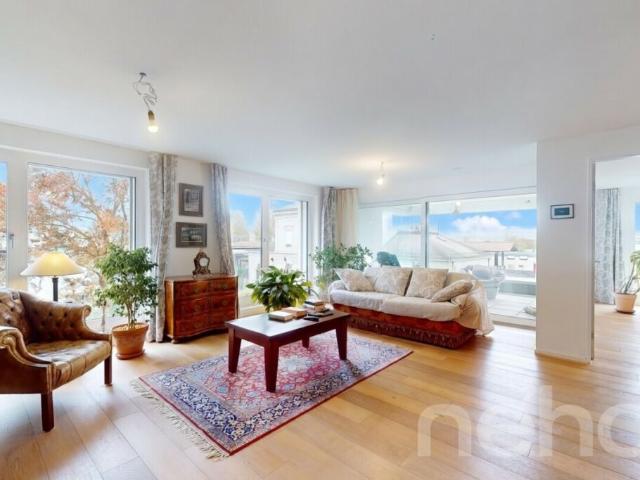 Wohnung kaufen in Einigen, Zürich