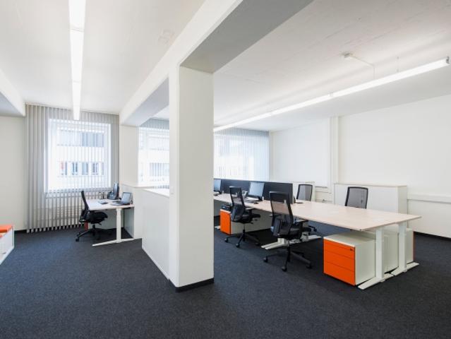 Büro mieten in Dietlikon, Zürich
