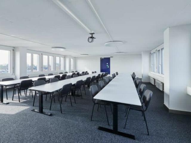 Büro mieten in Schwerzenbach, Zürich