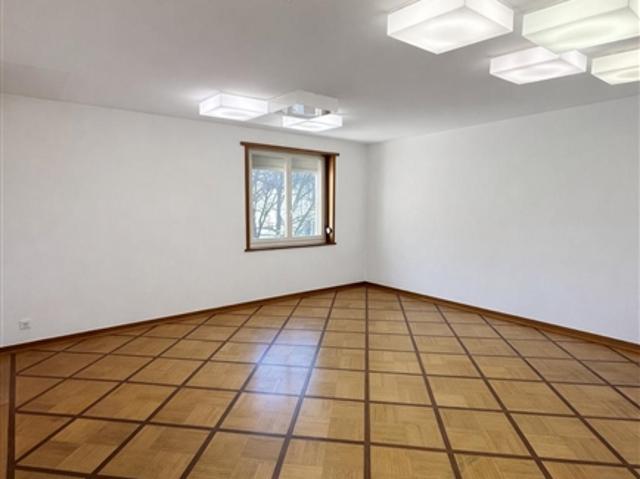 Büro mieten in Aathal-Seegräben, Zürich