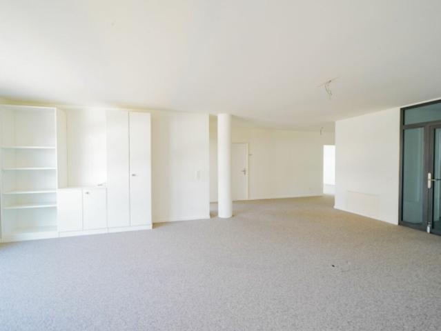 Büro mieten in Lü