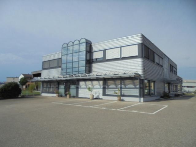 Büro mieten in Courgevaux, Seebezirk / District du Lac