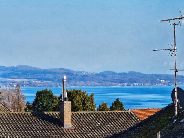 Dachgeschosswohnung kaufen in Lippertsreute, Überlingen
