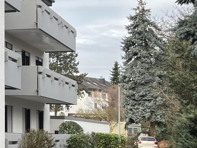 Dachgeschosswohnung kaufen in Forchheim, Rheinstetten