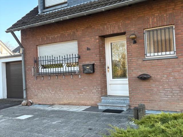 Haus kaufen in Traar, Krefeld
