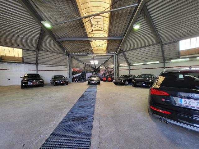 Gewerbe mieten in Strass im Zillertal, Tirol