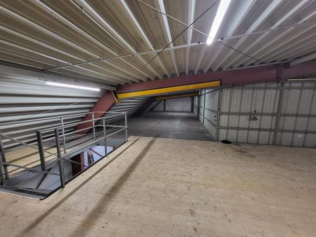 Gewerbe mieten in Strass im Zillertal, Tirol