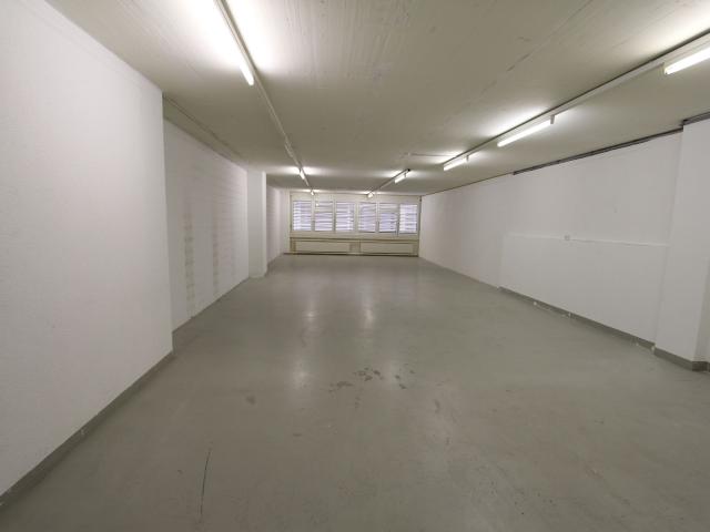 Büro kaufen in Embrach, Zürich