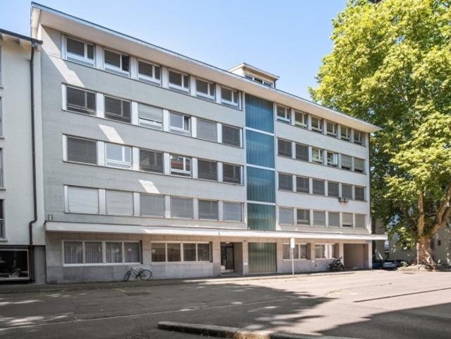 Büro mieten in Einigen, Zürich