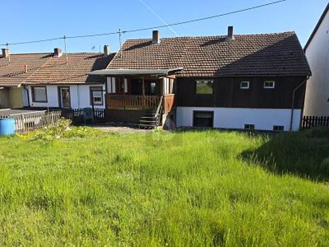 Haus kaufen in Weiskirchen, Saarland
