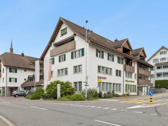 Mehrfamilienhaus kaufen in Oberlunkhofen, Aargau