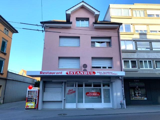 Mehrfamilienhaus kaufen in Biel, Bern