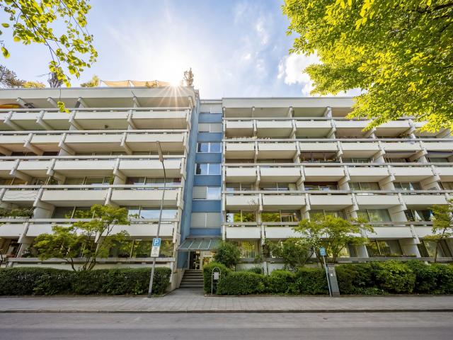 Wohnung kaufen in Neuhausen-Nymphenburg, München