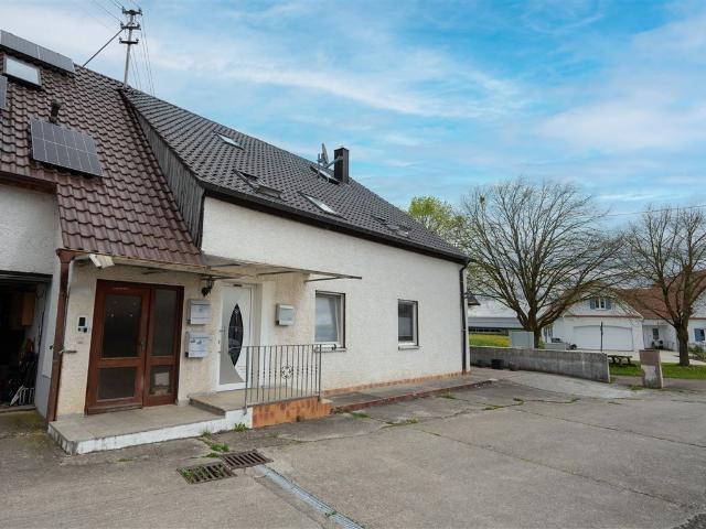 Wohnung kaufen in Lutzingen, Bayern