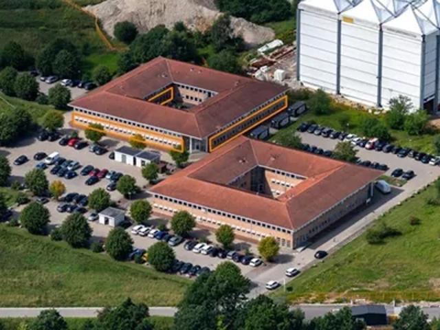 Ejendom til leje i Hillerød, Brøndby
