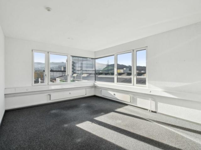 Büro mieten in Pratteln, Basel-Landschaft