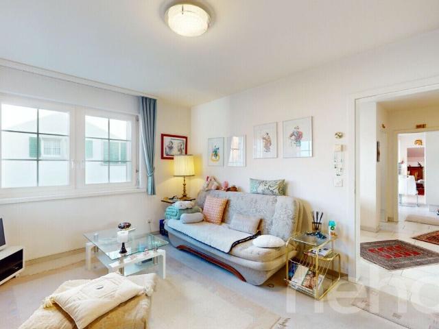 Apartment kaufen in Nürensdorf, Zürich