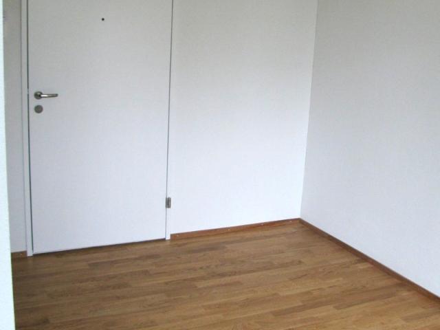 Immobilie kaufen in Opfikon, Zürich