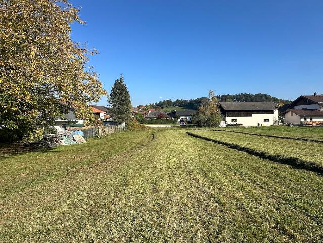 Erdgeschosswohnung kaufen in Truchtlaching, Seeon-Seebruck