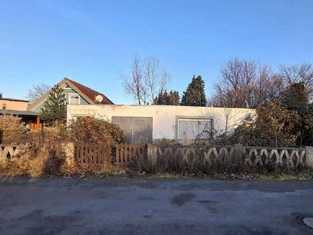 Erdgeschosswohnung kaufen in Landsberg, Sachsen-Anhalt