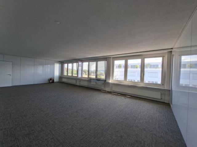 Büro mieten in Hünenberg, Zug