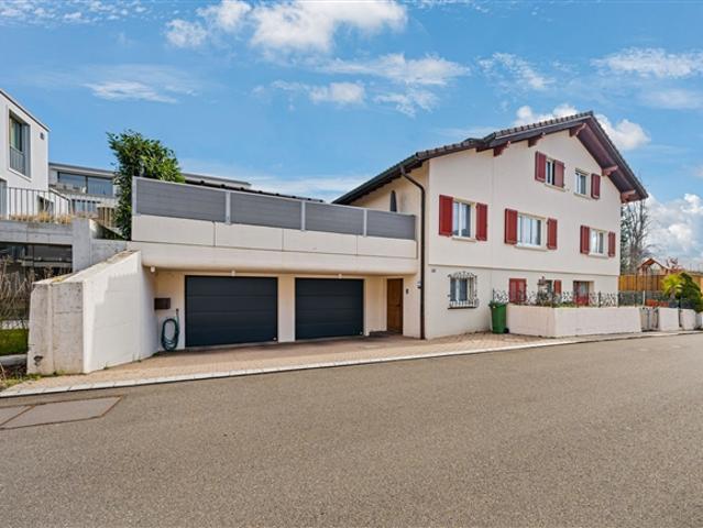 Einfamilienhaus kaufen in Winkel, Zürich
