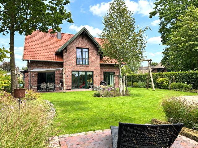 Villa kaufen in Wiefelstede, Landkreis Ammerland