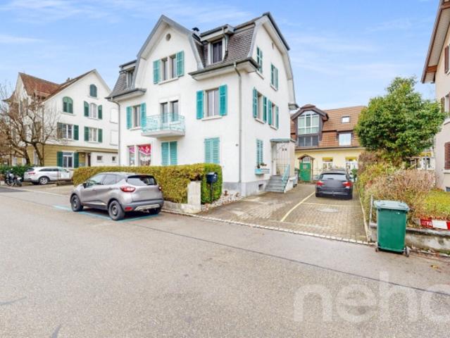 Mehrfamilienhaus kaufen in Dietikon, Zürich