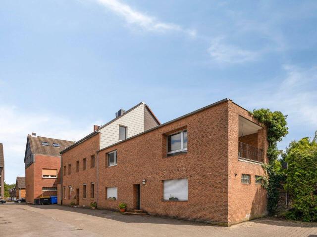 Haus kaufen in Hilden, Kalstert