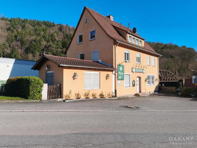 Mehrfamilienhaus kaufen in Schömberg, Baden-Württemberg