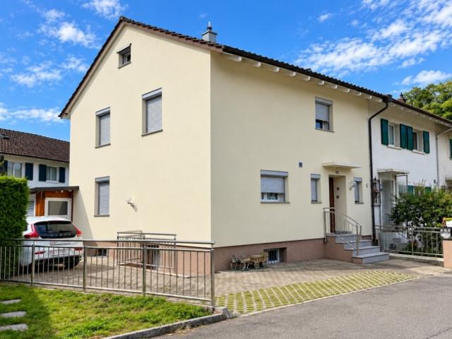 Reihenfamilienhaus kaufen in Aarburg, Bezirk Zofingen